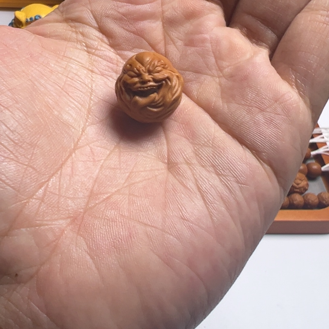 O***y手串猴头核桃舔僧单颗雕刻