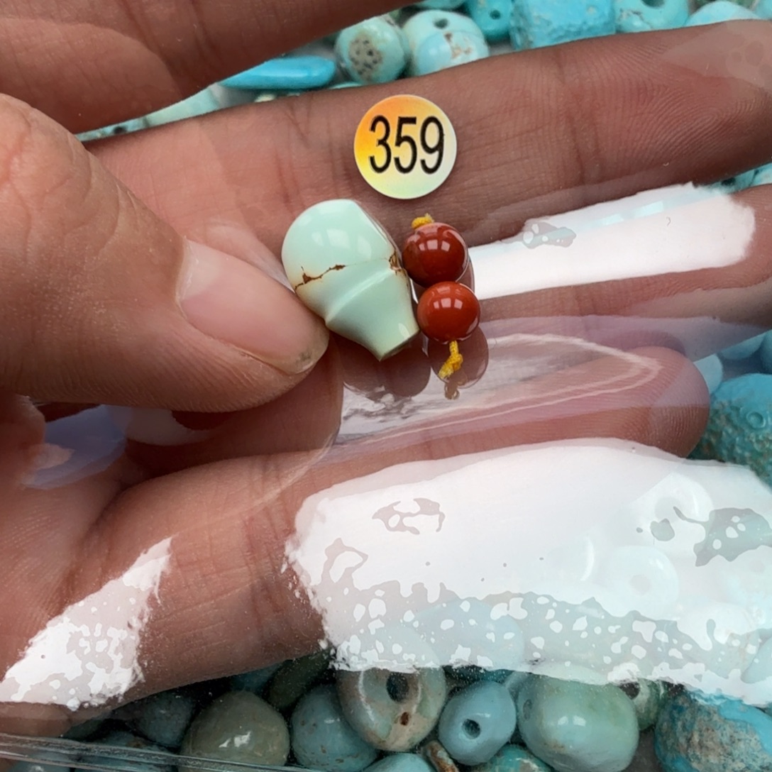 九***月南红玛瑙未镶嵌珠宝奇石