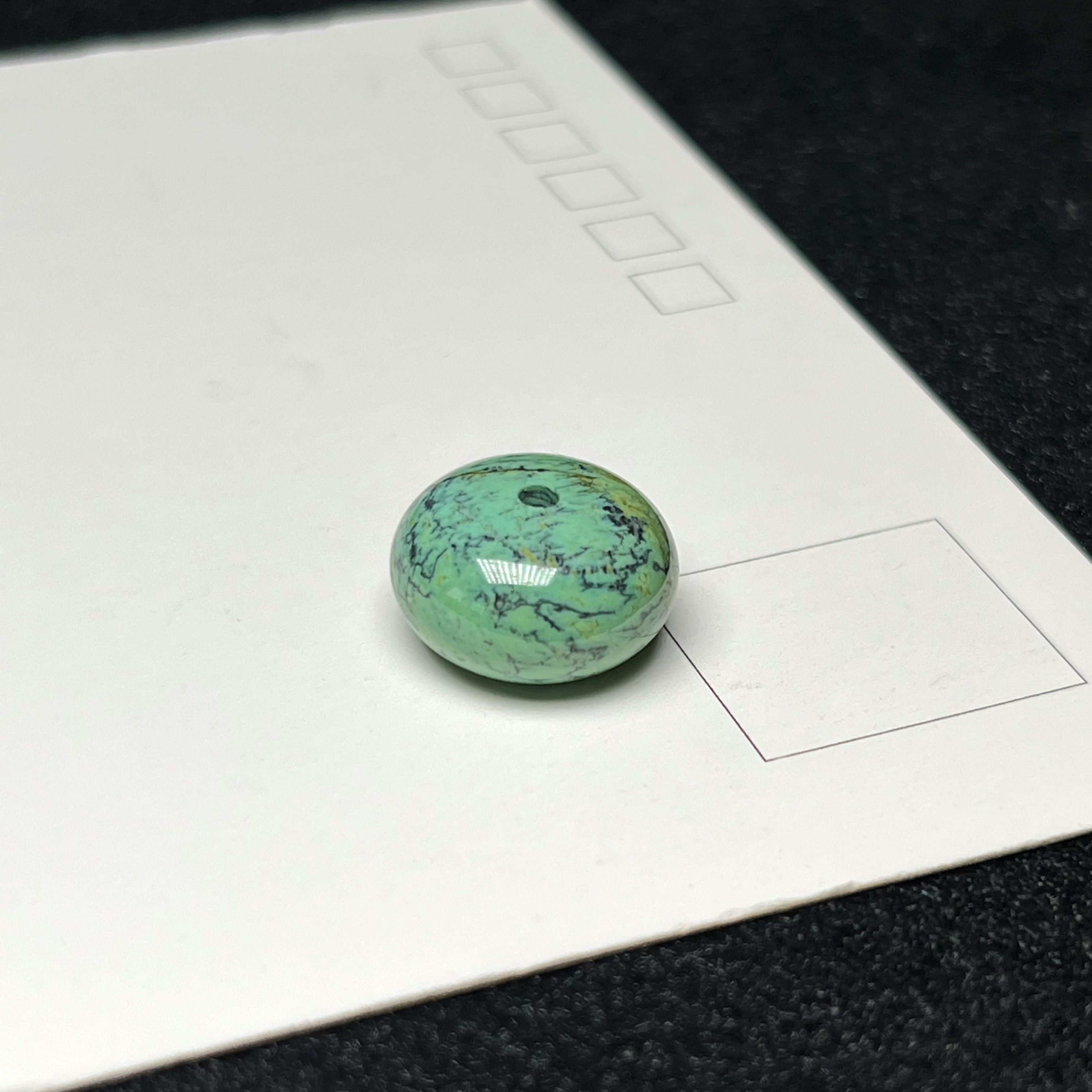 原矿高瓷无优化绿松石算盘珠 直径14厚6mm重2.5克果绿色鼓珠扣子