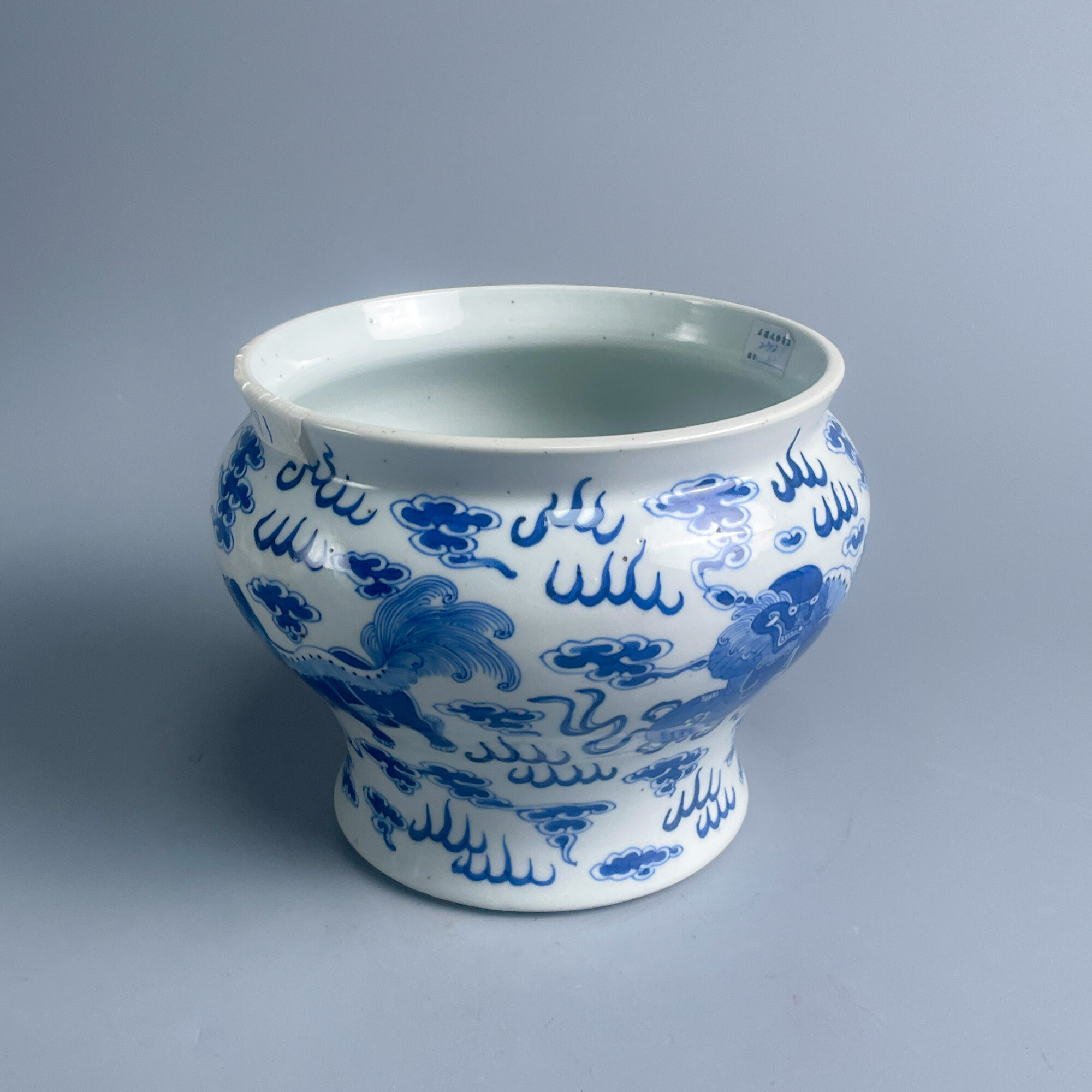 瓷器/古董清光绪青花瑞兽纹马蹄尊M25BG000559收藏/文物/绣花张