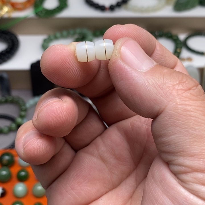 和田玉未镶嵌手链