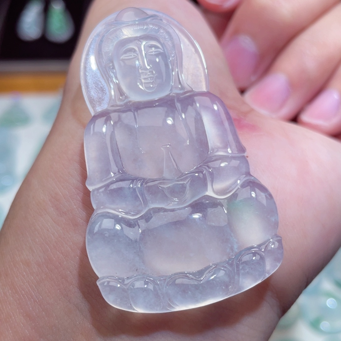 颈饰未镶嵌翡翠观音