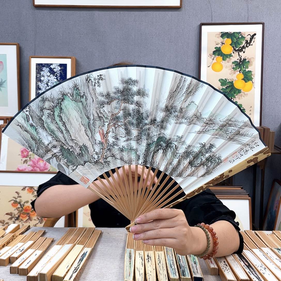 国画95寸梅妃-纯手绘-文玩扇骨（默认粘好）