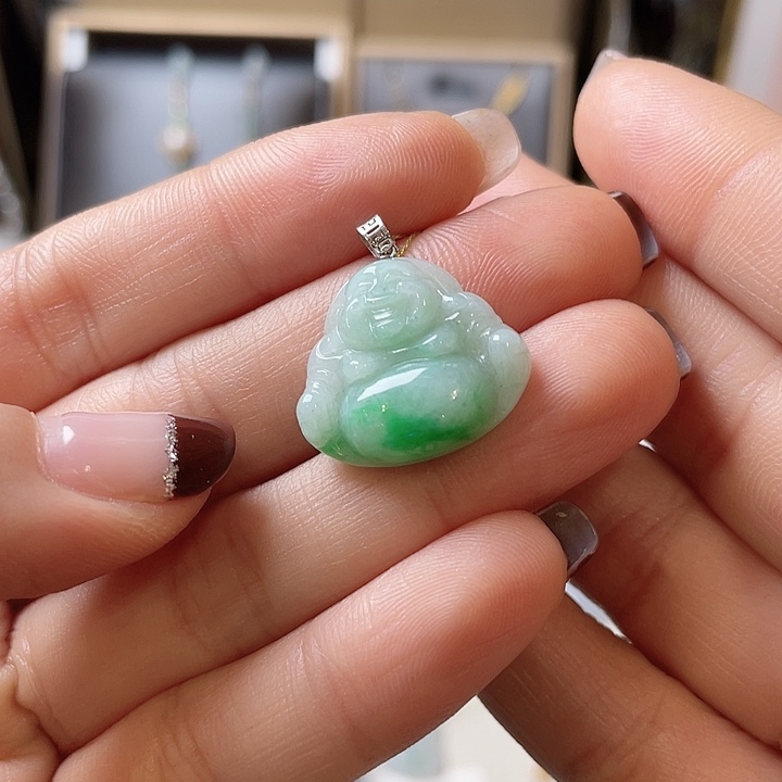 翡翠颈饰18K金镶嵌佛公