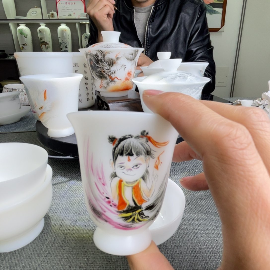 手绘来咯来我们哦哦