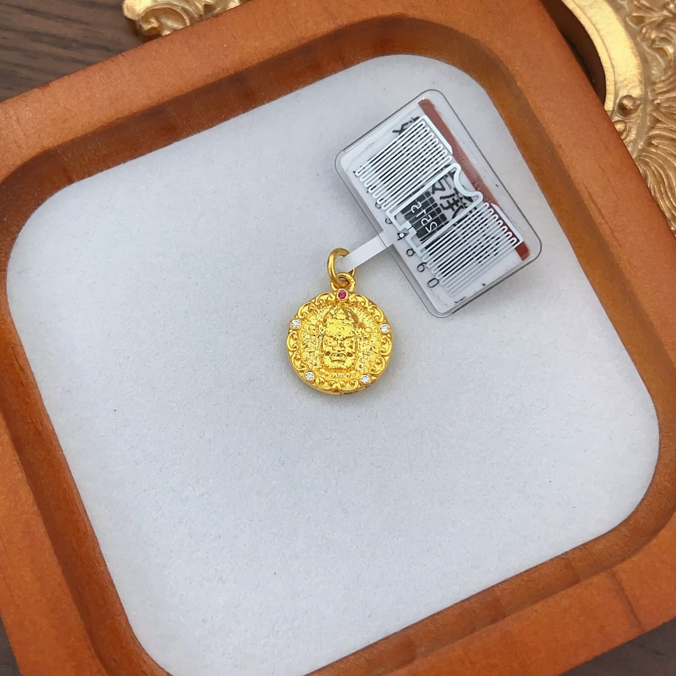 黄金 足金999 5G工艺 黄财吊坠 黄金吊坠镶嵌款式 金重6.29克