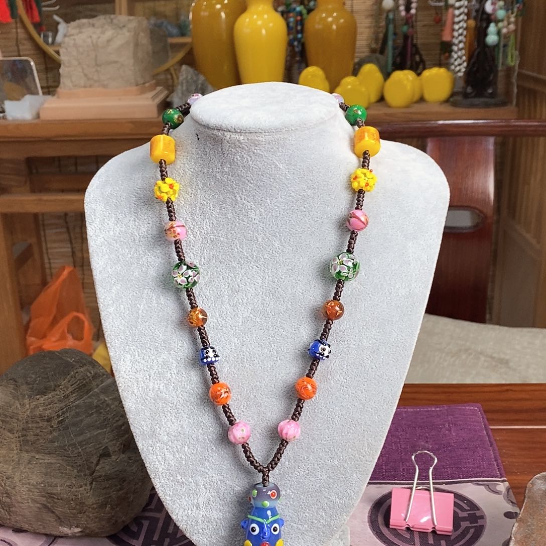 琉璃颈饰69596989090000