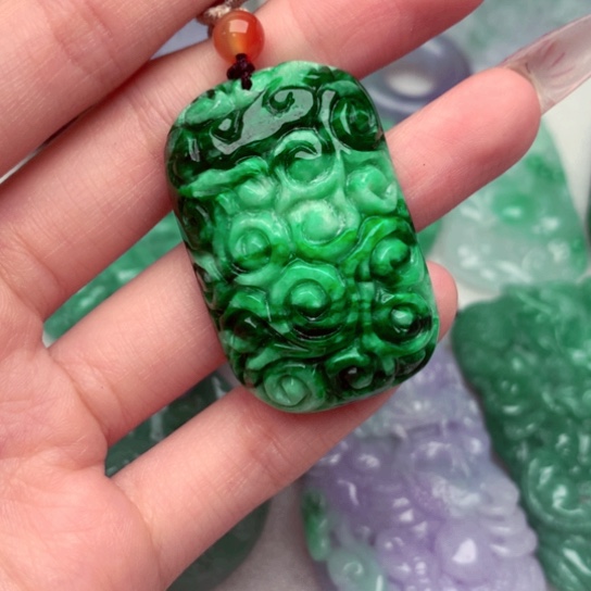 翡翠吊坠(不含链)未镶嵌