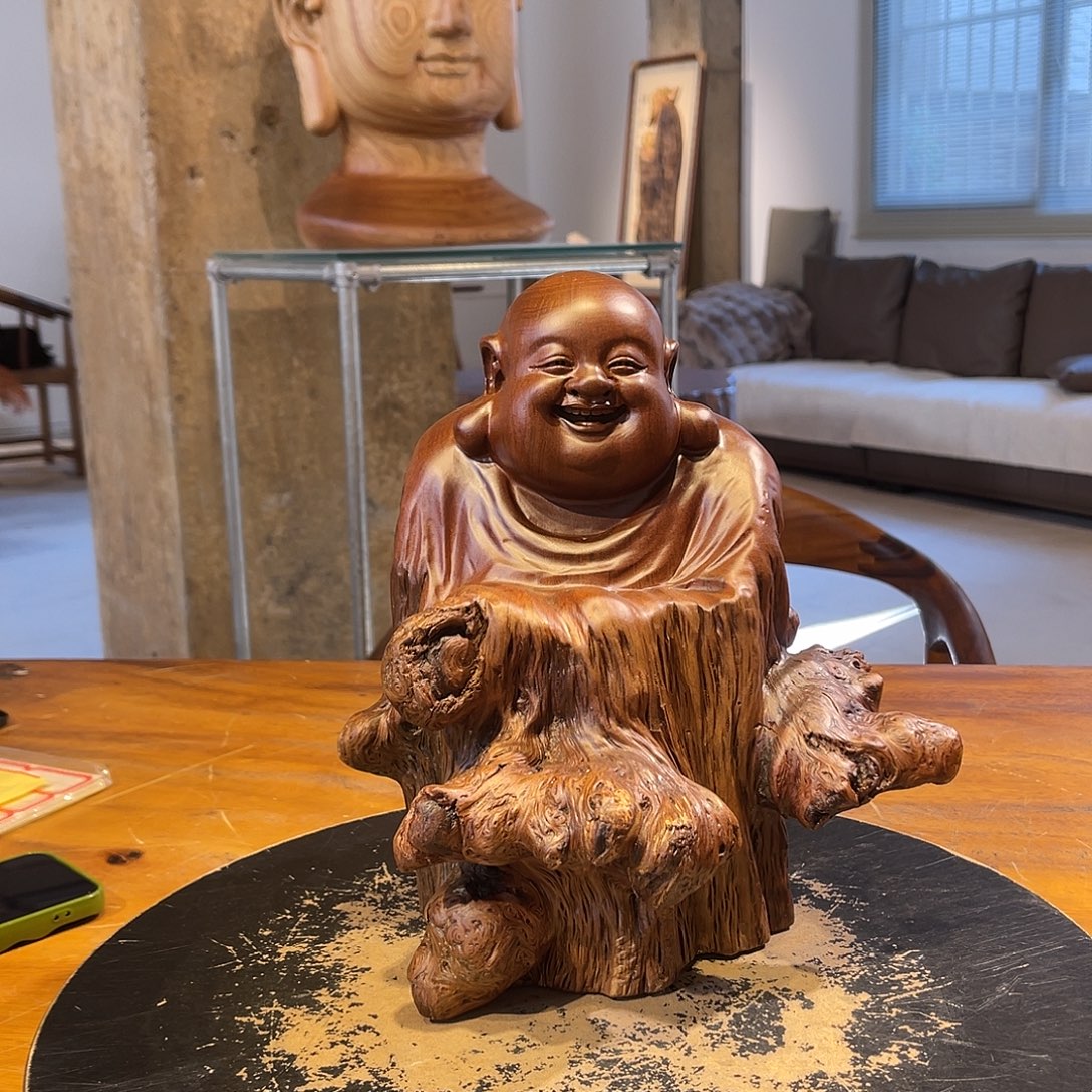 莫***愁木纯手工纯实木摆件