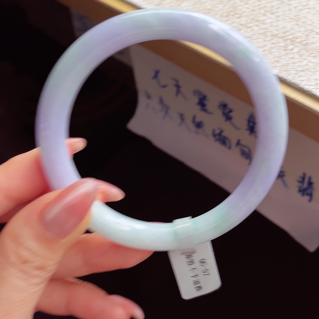 翡翠未镶嵌手镯手镯