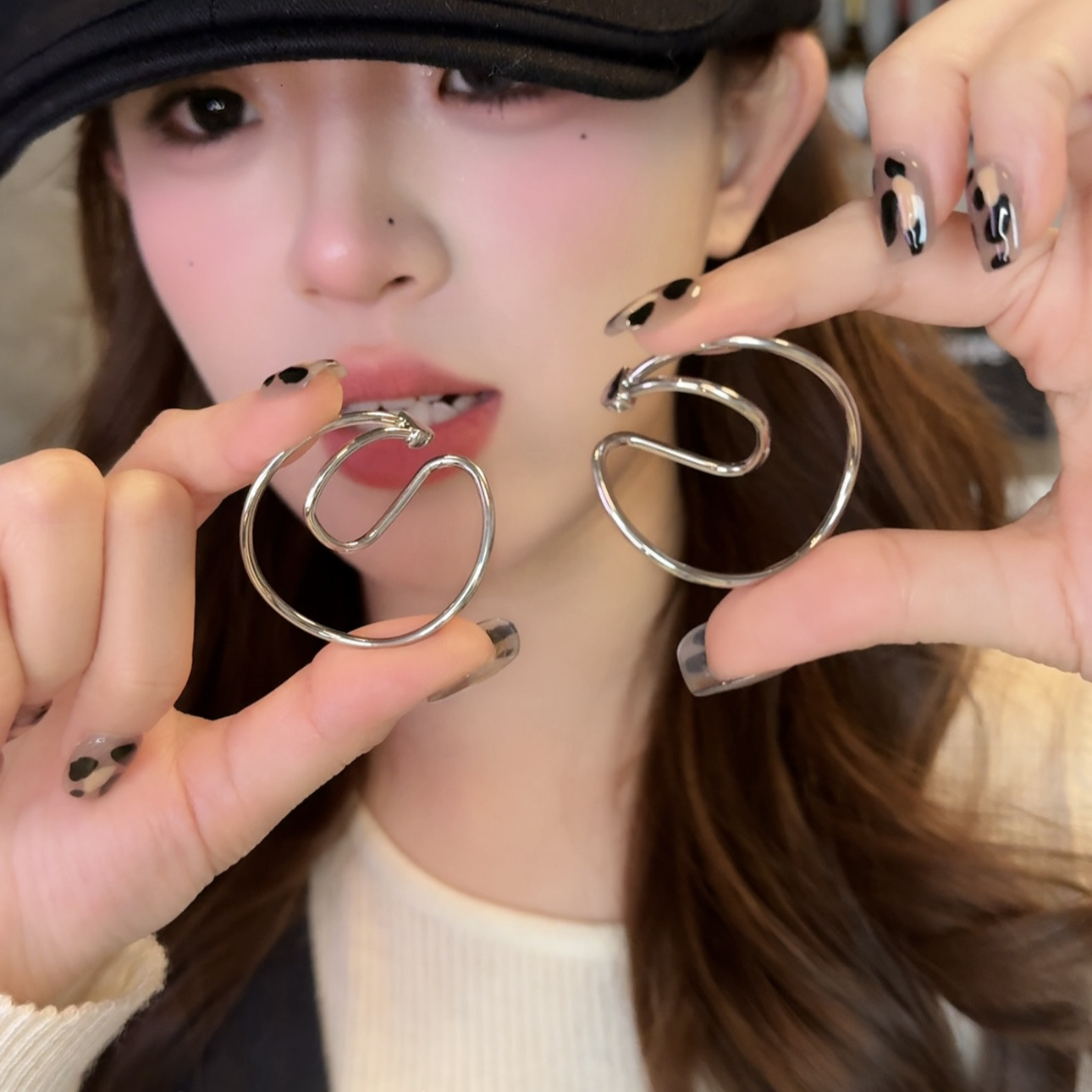 铜合金耳饰 耳夹无耳洞耳饰女耳挂式耳骨夹耳环一体冷淡风气质