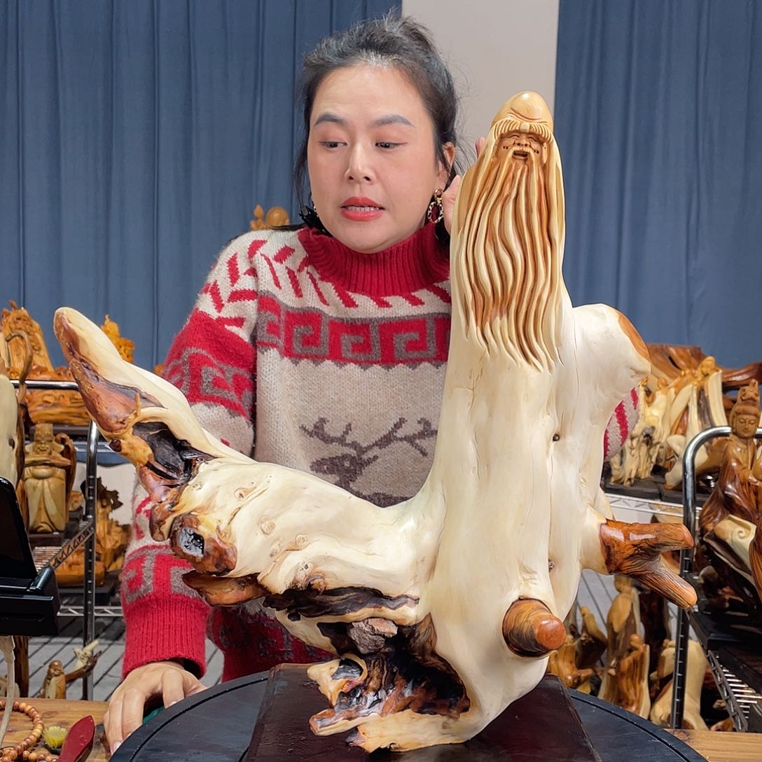 柏木（崖柏）随型艺术根雕