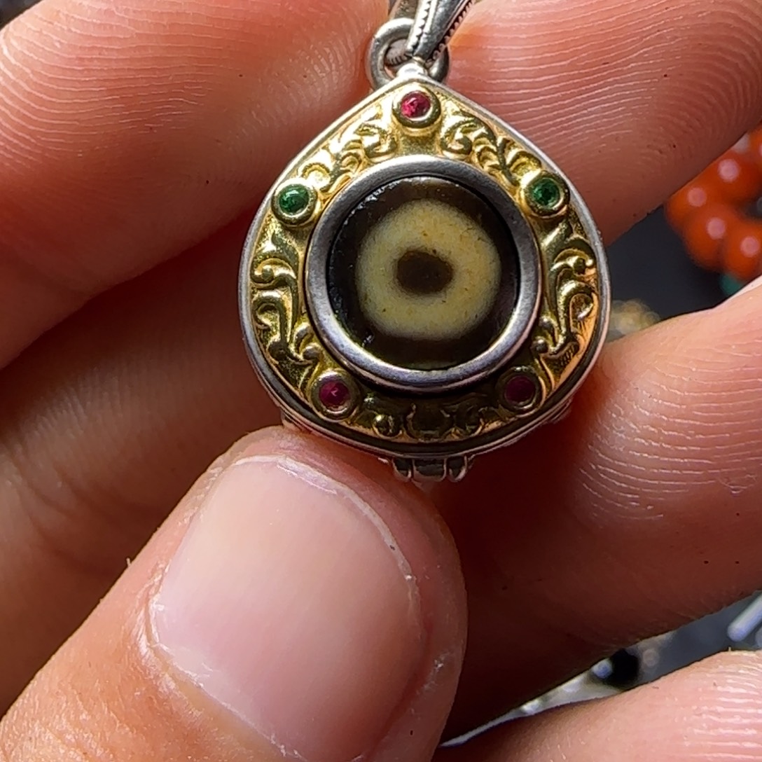 R***w闪购商品链接一个