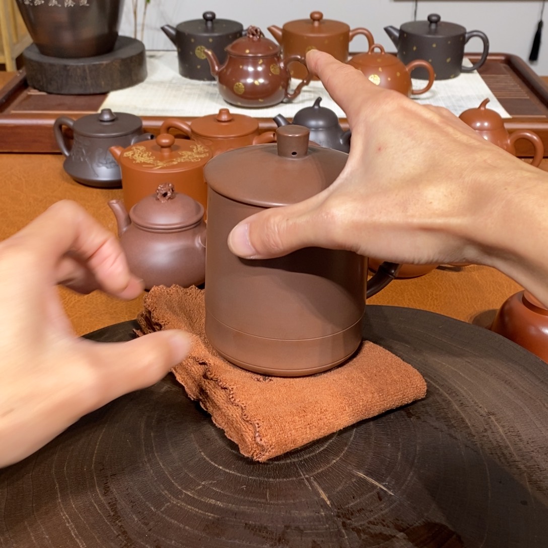 广西钦州坭兴陶水杯