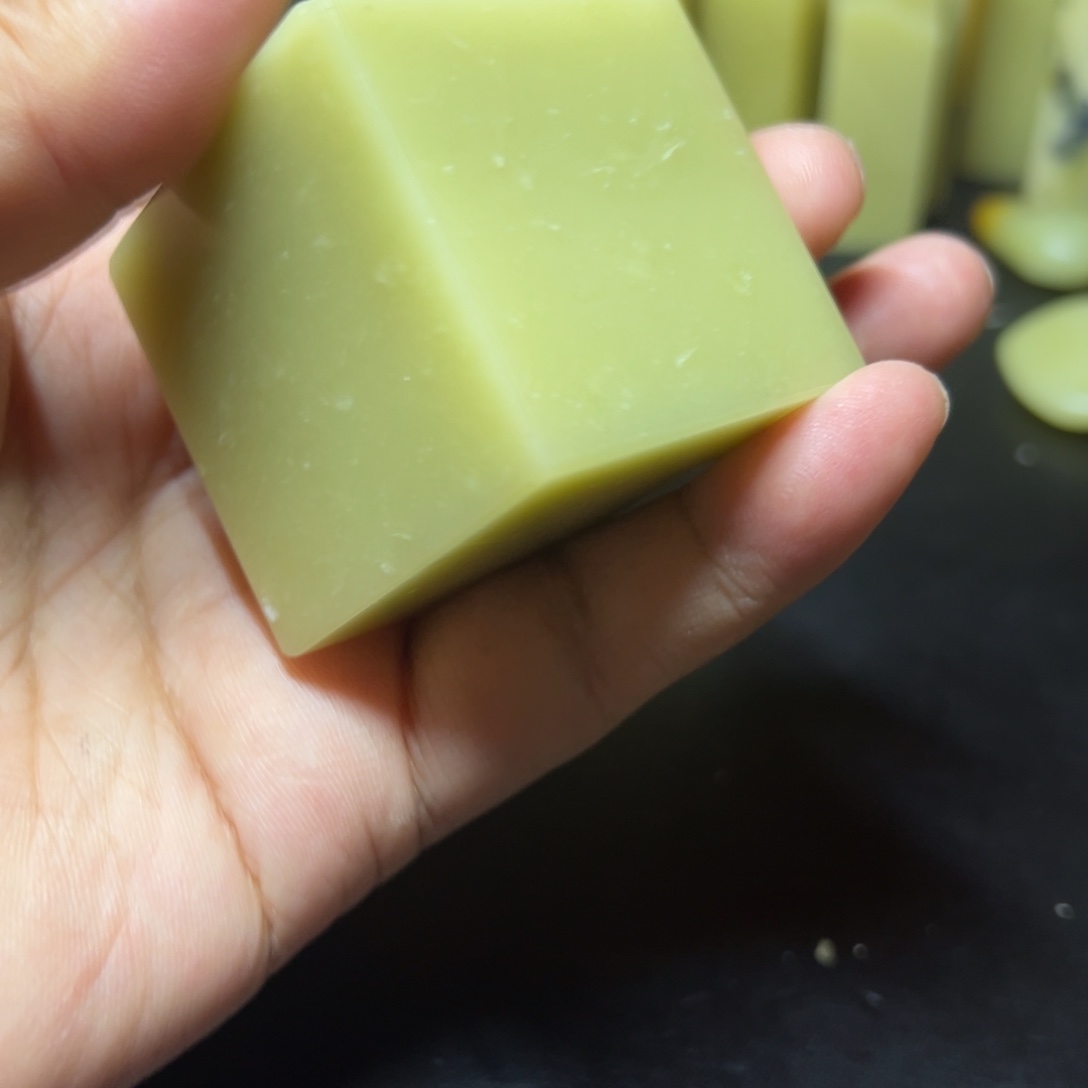 青田石青田封门青4*4*4，头上细沙