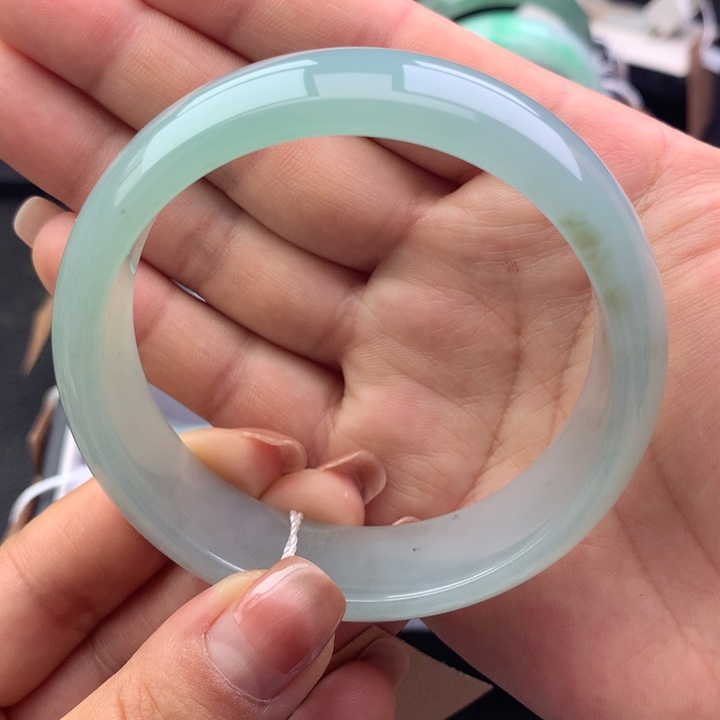 翡翠未镶嵌手镯天然翡翠手镯