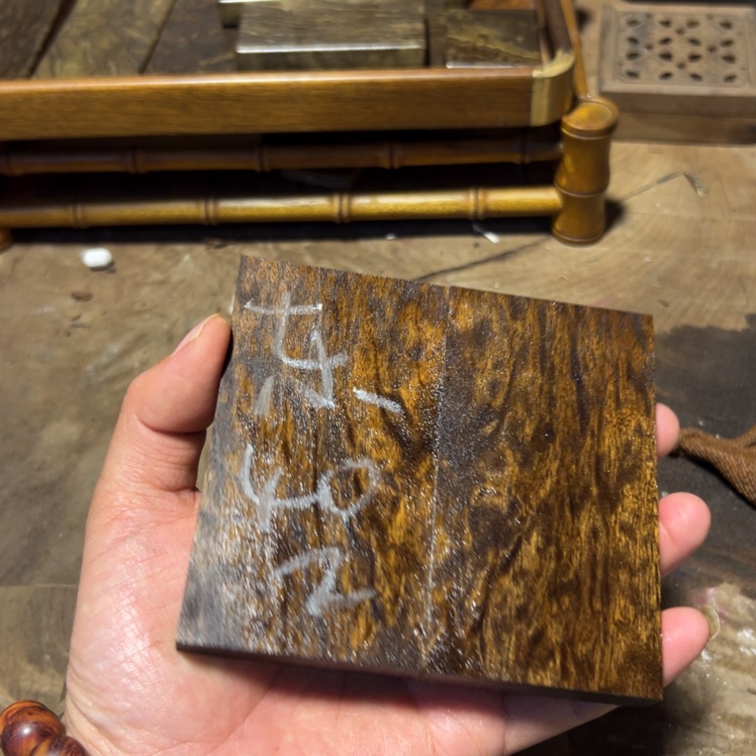 东***燃金丝楠金丝楠木原材料40打孔