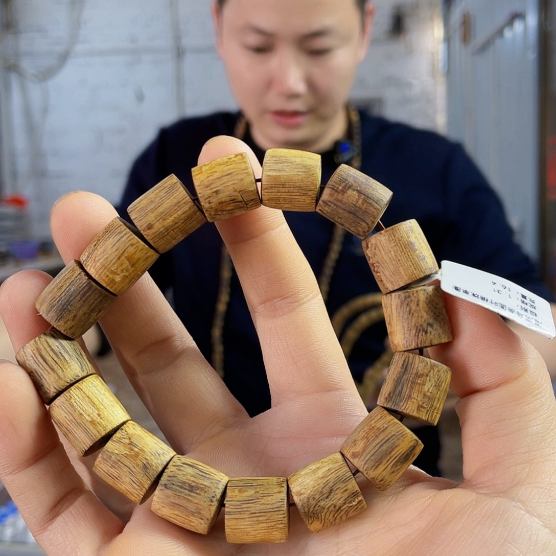 沉香手串棋楠乌身桶珠单圈1.3/16克多样性发一