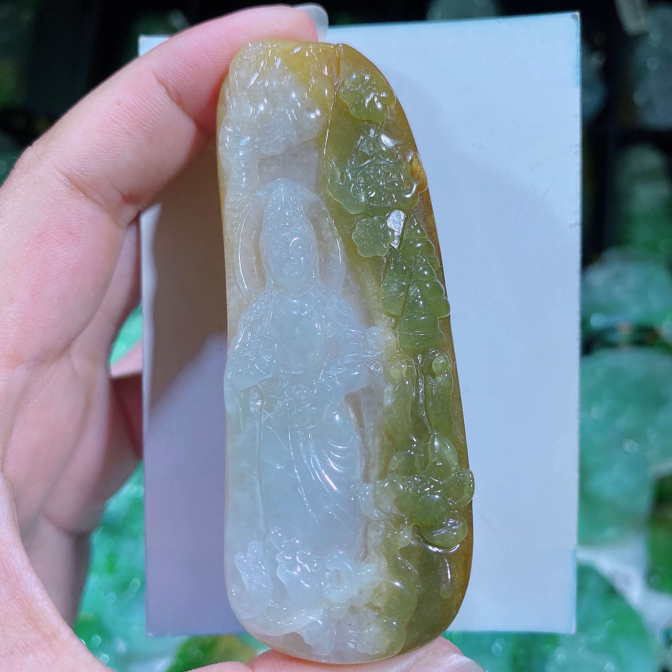 缅甸天然翡翠A货飘黄翡普贤守护神吊坠
