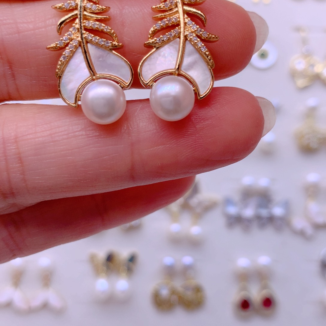 合金淡水珍珠耳饰