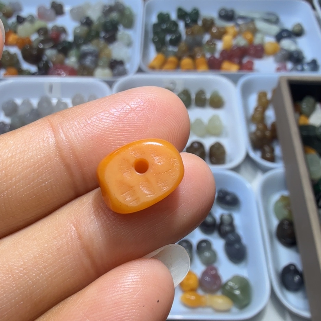 和田玉未镶嵌珠宝奇石