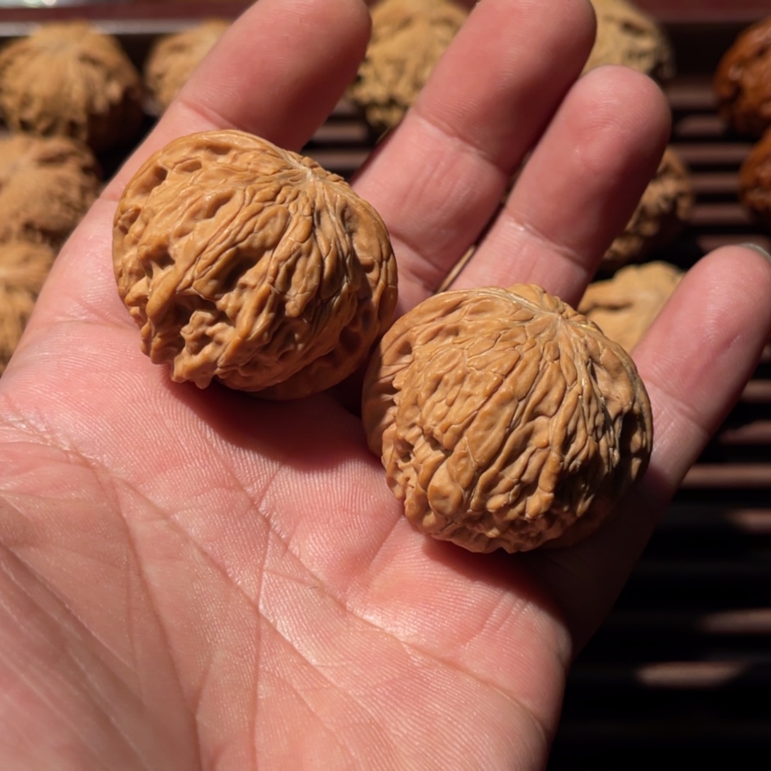 吊坠文玩核桃老树磨盘全品无修