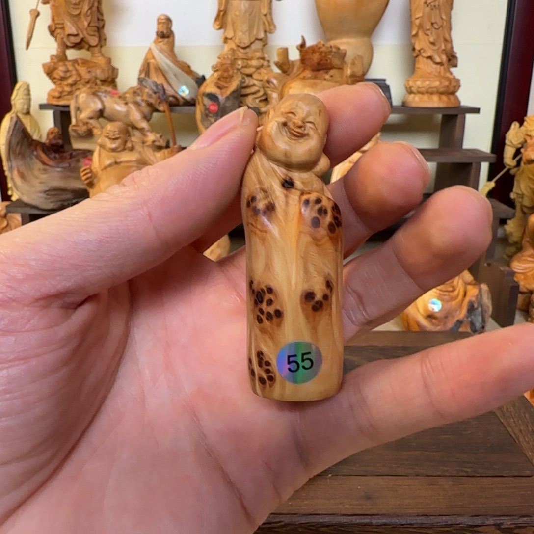 崖柏小木匠艺雕一物一拍