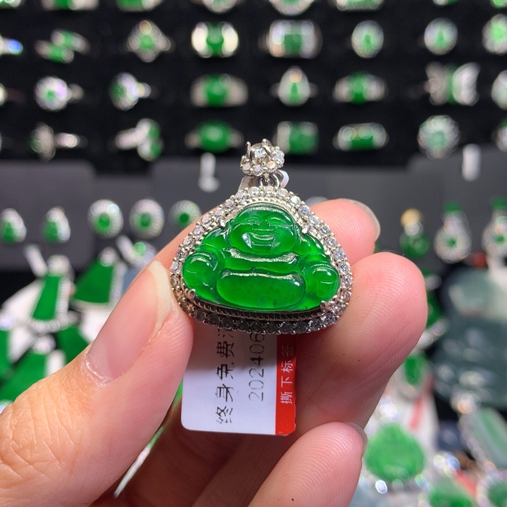 【闪购商品】翡翠颈饰银S925镶嵌天然翡翠