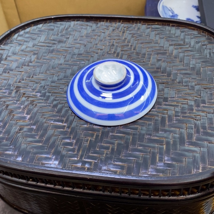 瓷片哦哦哦哦哦哦哦