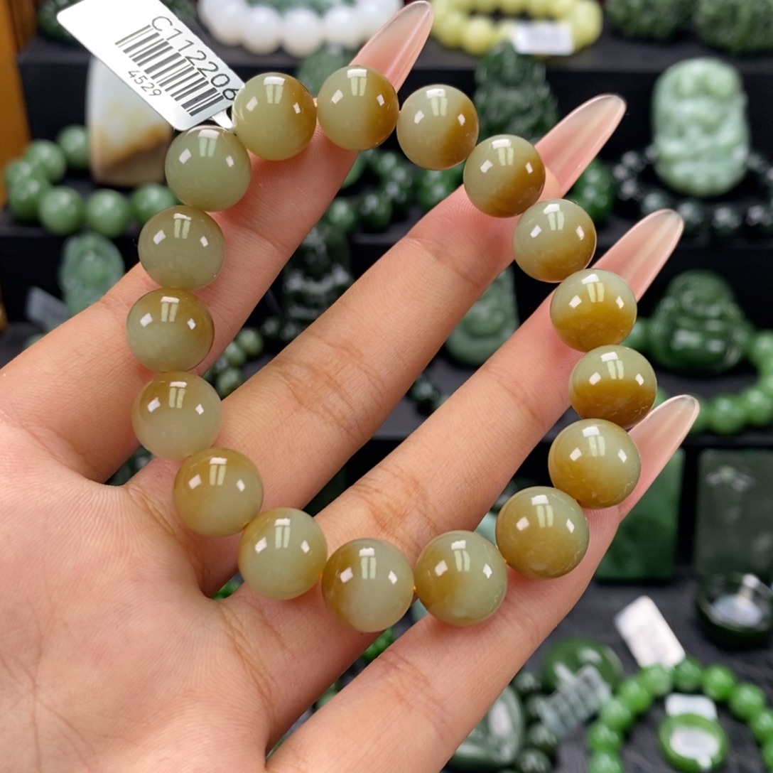 和田玉未镶嵌珠宝奇石