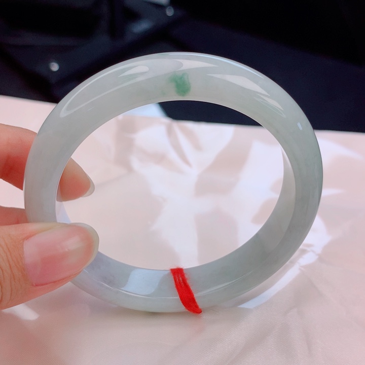 翡翠未镶嵌手镯58圈