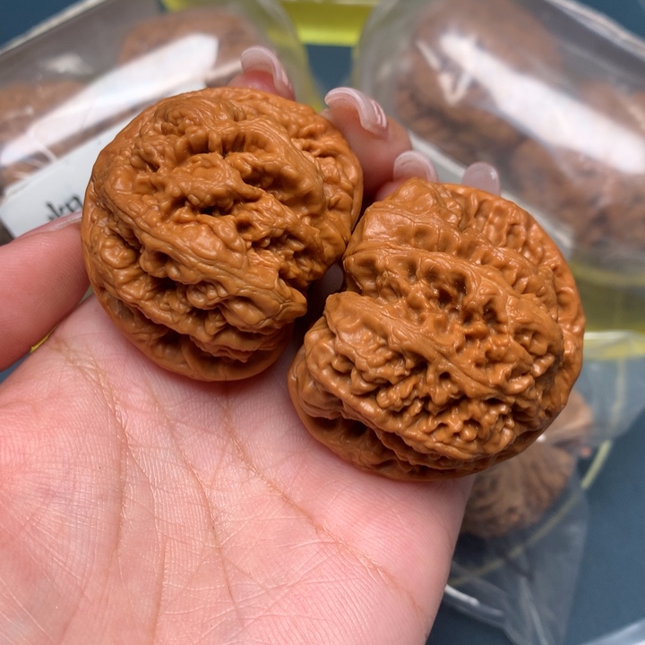 文玩核桃把件44-2700-8