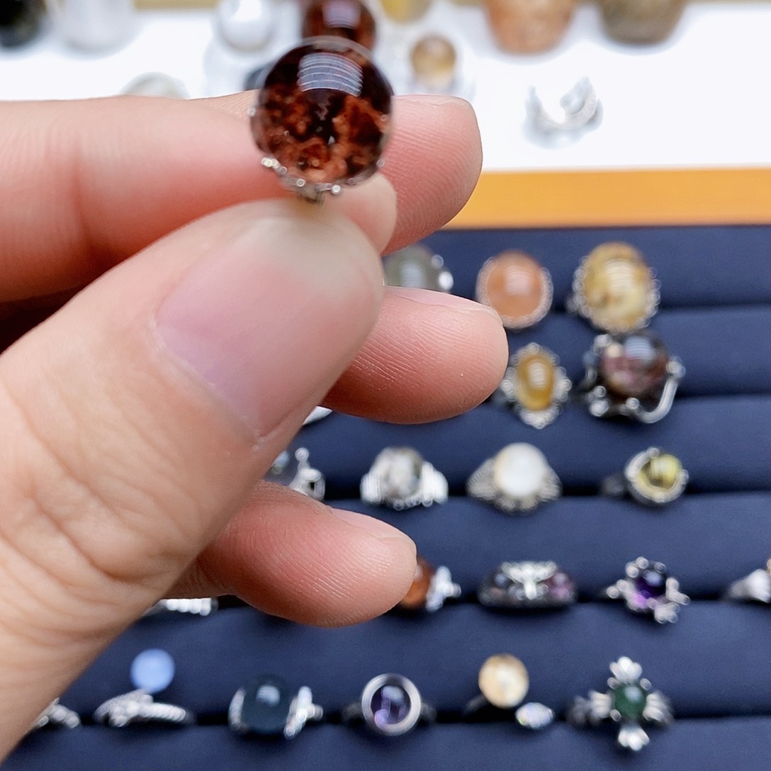 水晶戒指银S925镶嵌s****芯天然水晶戒指