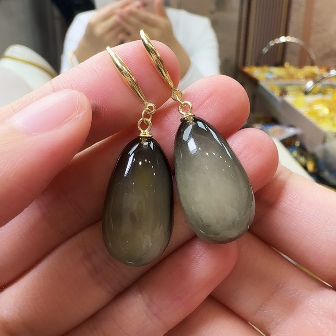 琥珀未镶嵌颈饰耳坠