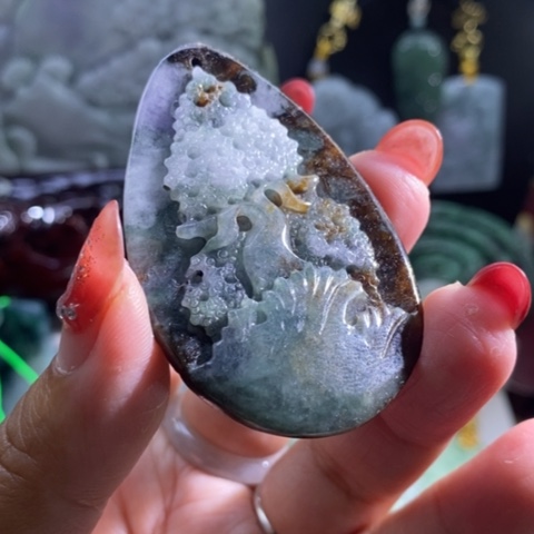 【闪购商品】颈饰未镶嵌翡翠山水