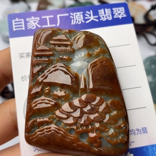 翡翠颈饰未镶嵌翡翠