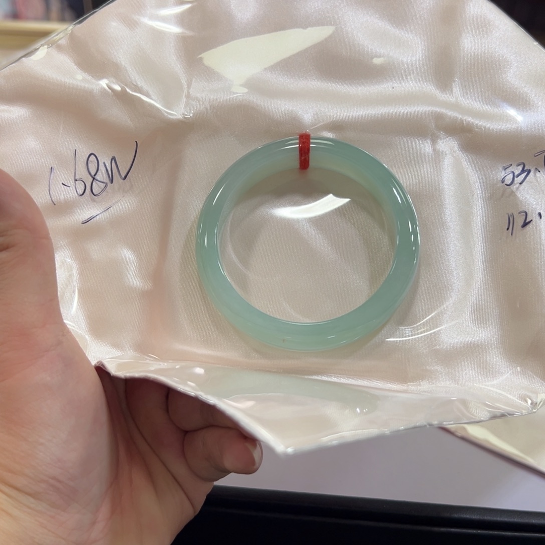 ****翡翠未镶嵌手镯手镯