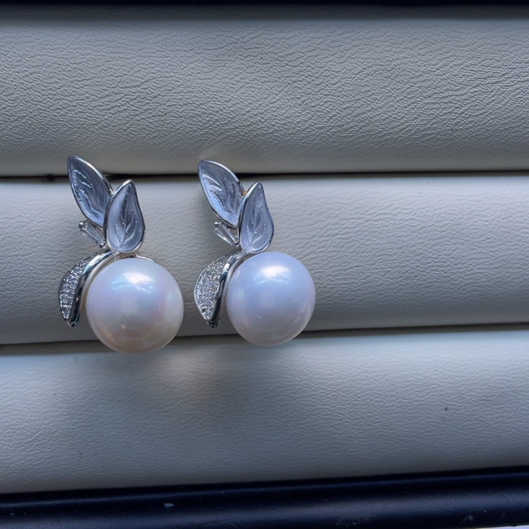 耳饰淡水珍珠未镶嵌