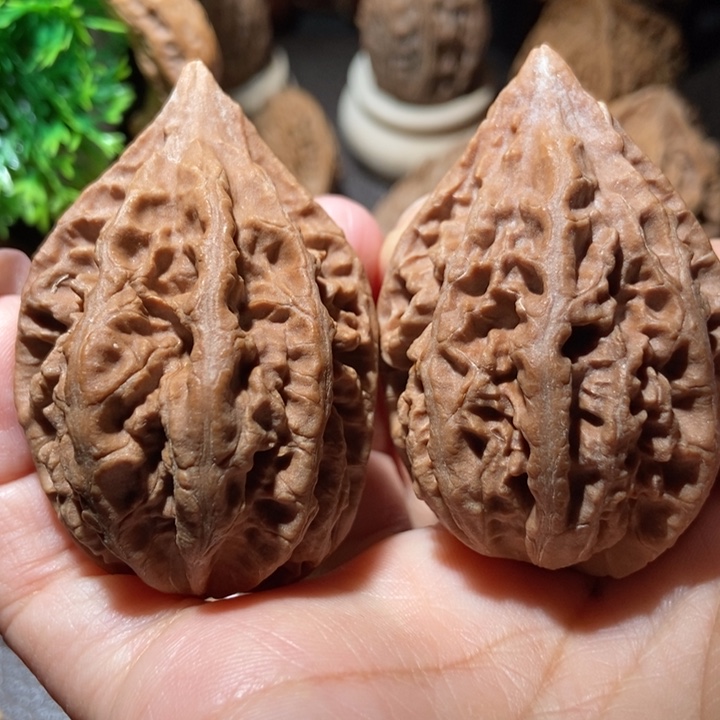 把件文玩核桃东北楸子小雪111