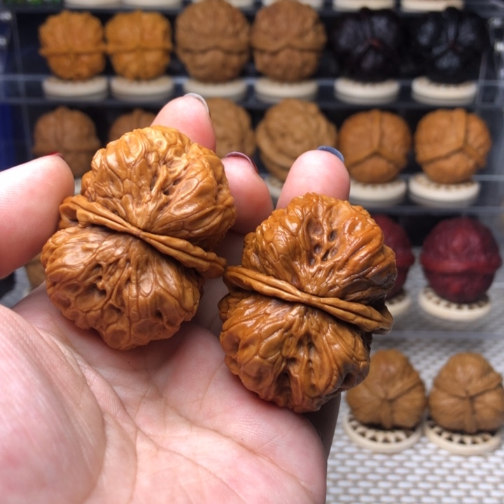 @***s把件文玩核桃111磐石鬼脸