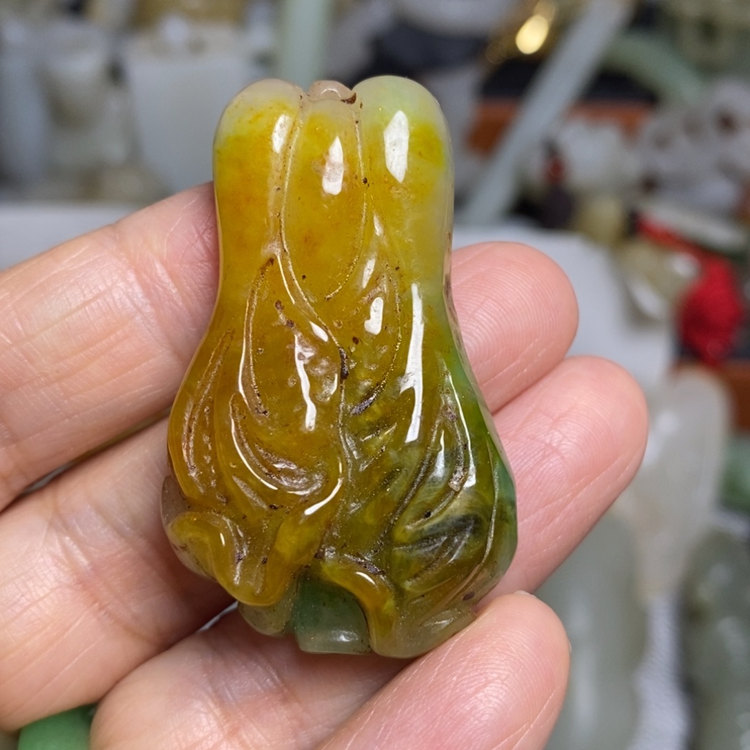 和田玉（糖玉）未镶嵌颈饰