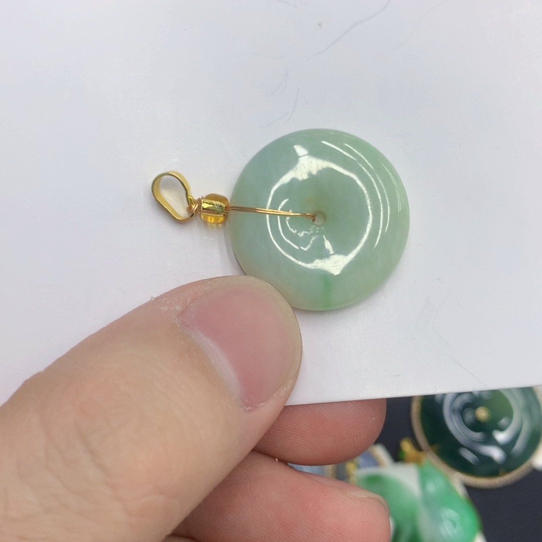 翡翠颈饰未镶嵌1111111111