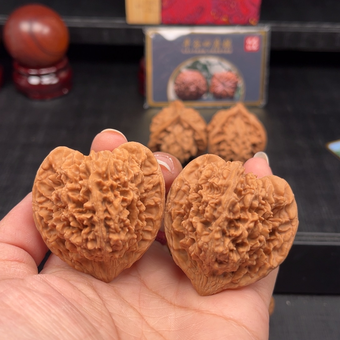 文玩核桃吊坠满天星44