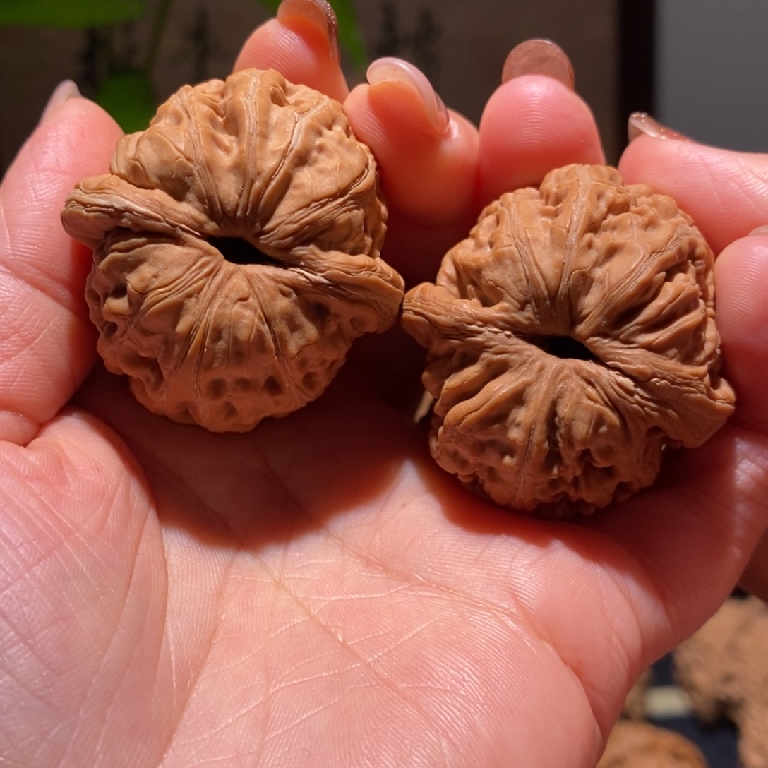 文玩核桃把件元宝41