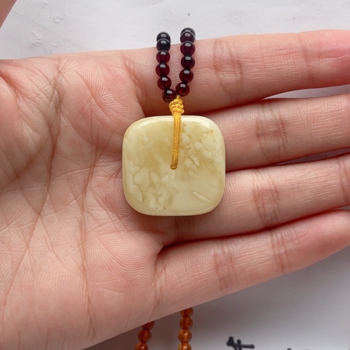 蜜蜡裸石未镶嵌蜜蜡吊坠 思思