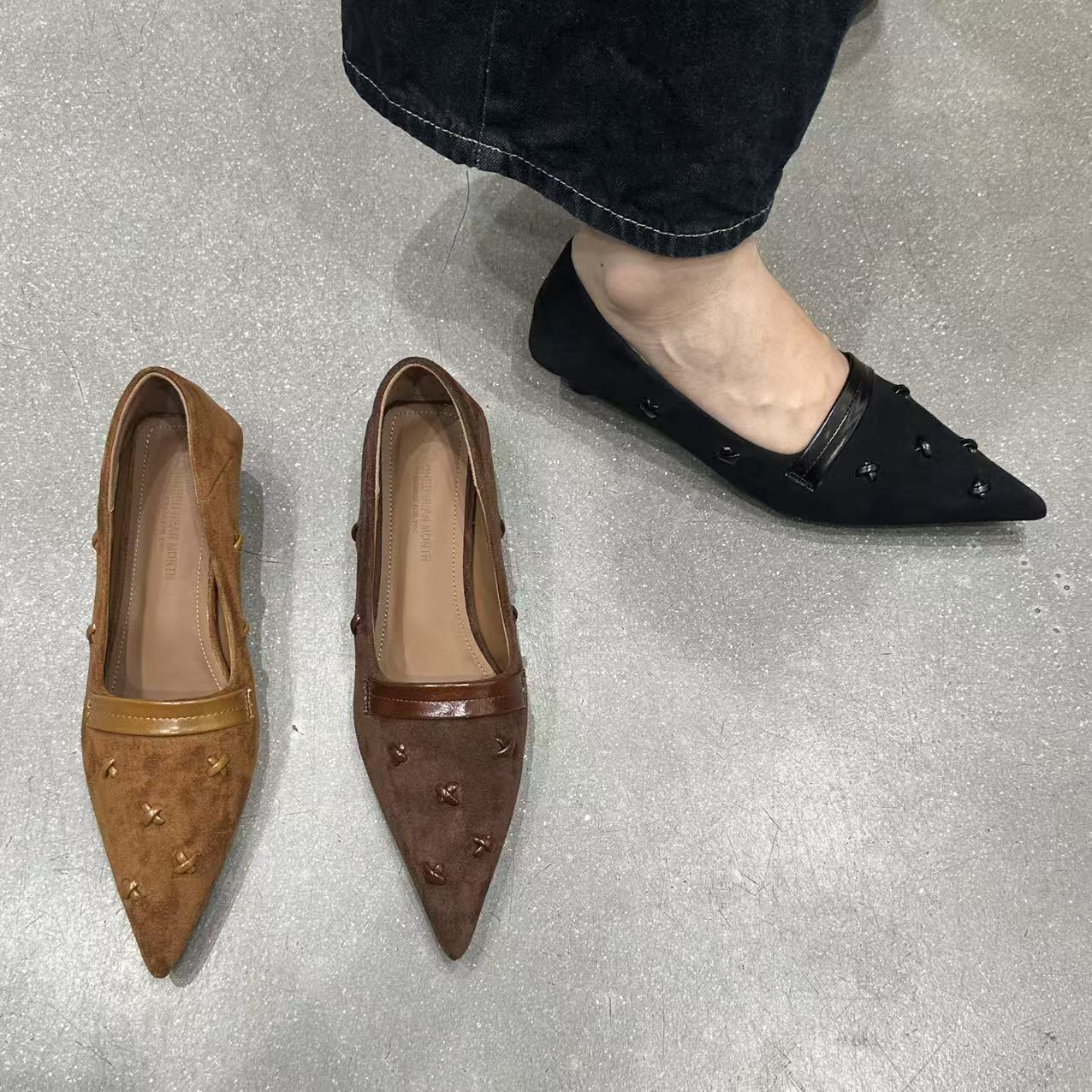 安安家 909-55 2025早秋新款小众尖头细跟鞋软底浅口单鞋女