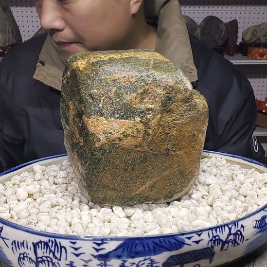金蟾。天然原石天然原石