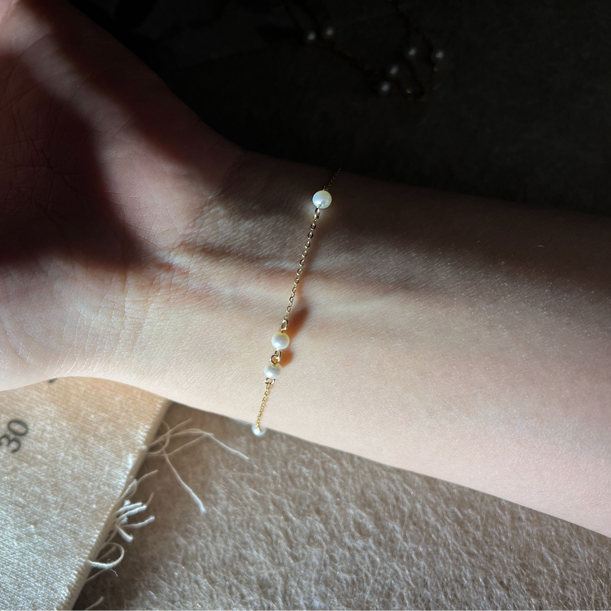 铁合金手链 手工小众珍珠手链时尚百搭轻奢复古