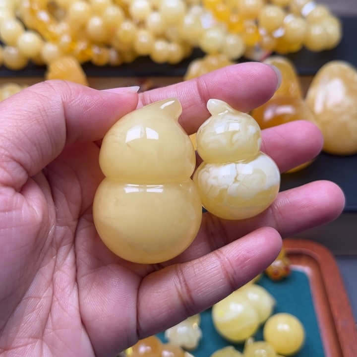 森***记琥珀未镶嵌珠宝奇石M155号不退换