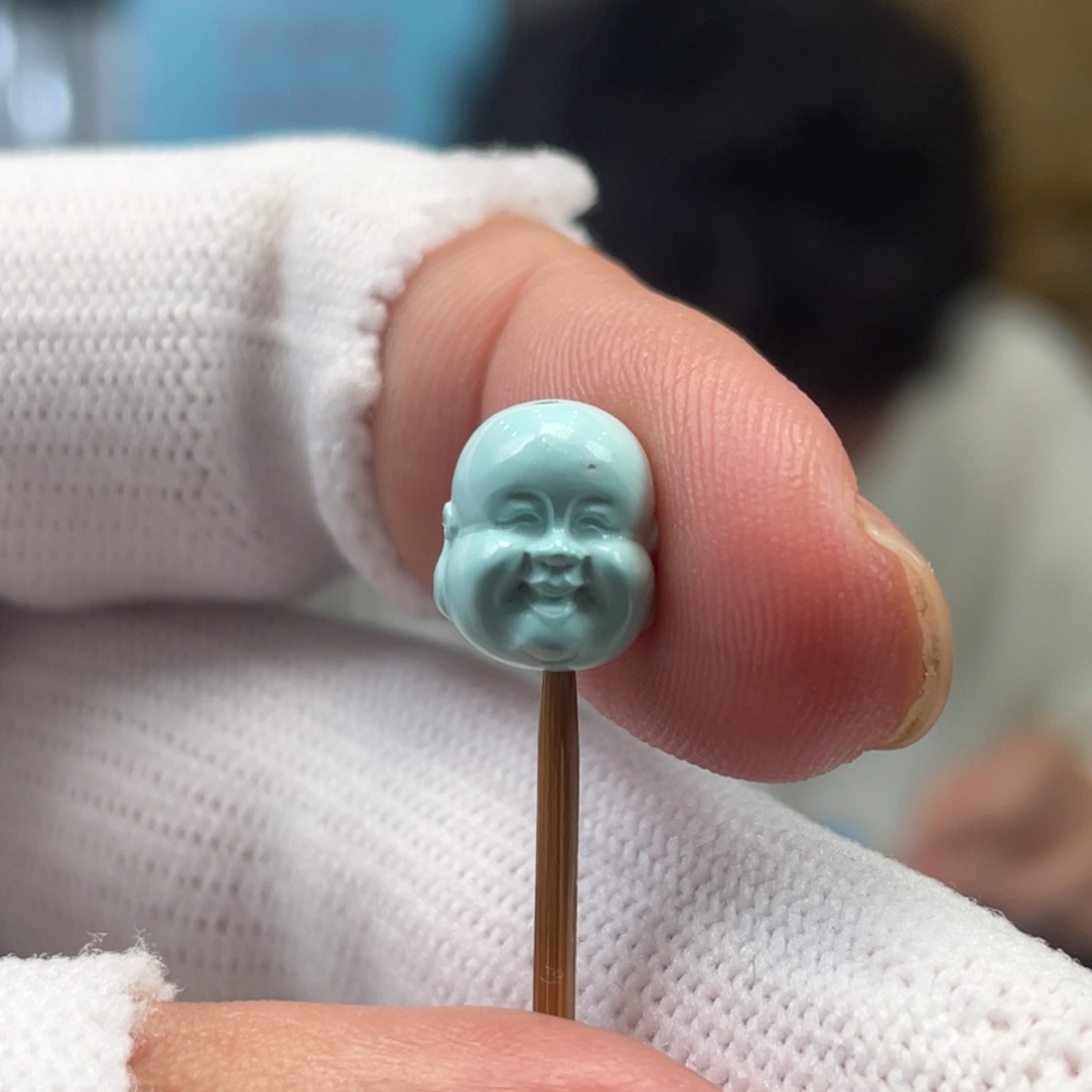 绿松石未镶嵌挂件